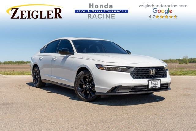 Used 2025 Honda Accord SE image 1