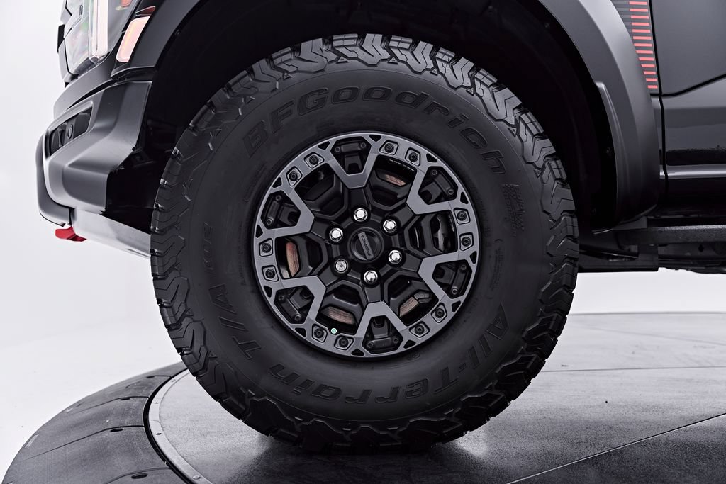 Used 2026 Ford F150 Raptor w/ Equipment Group 803A Raptor R AWD/4WD image 3