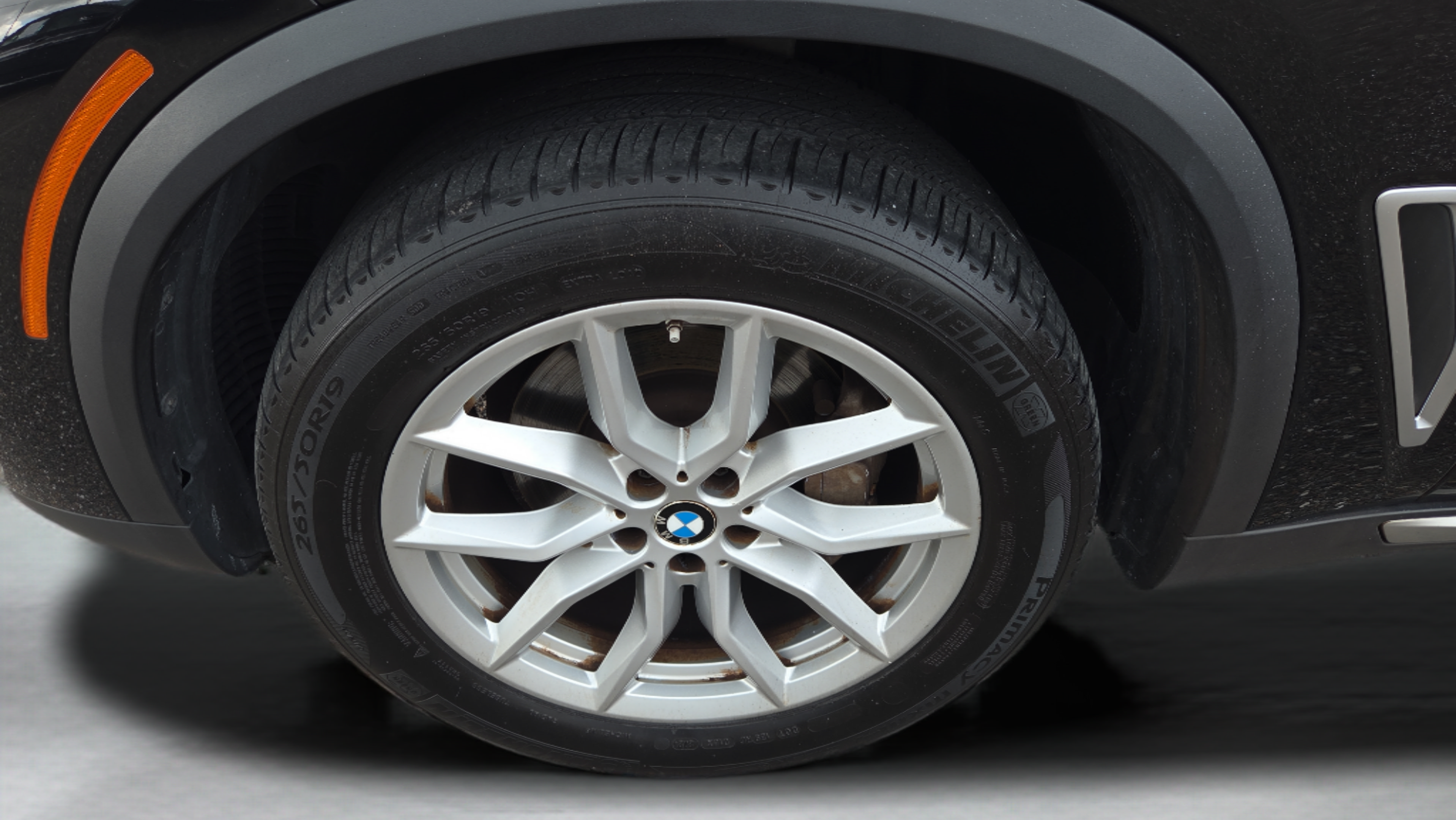 Used 2019 BMW X5 xDrive40i w/ Convenience Package AWD/4WD image 31