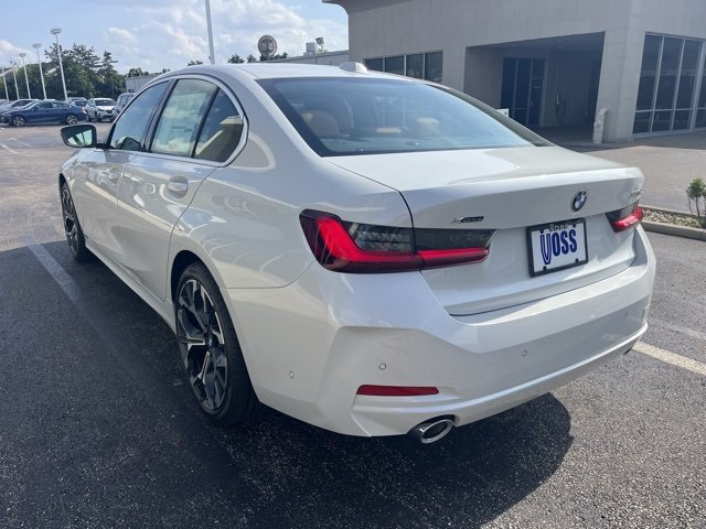 New 2025 BMW 330i xDrive Sedan w/ Premium Package AWD/4WD image 6