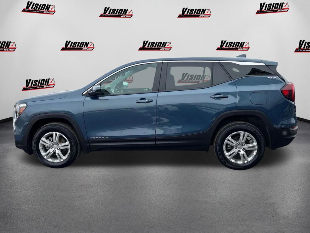 Used 2024 GMC Terrain SLE AWD/4WD image 8