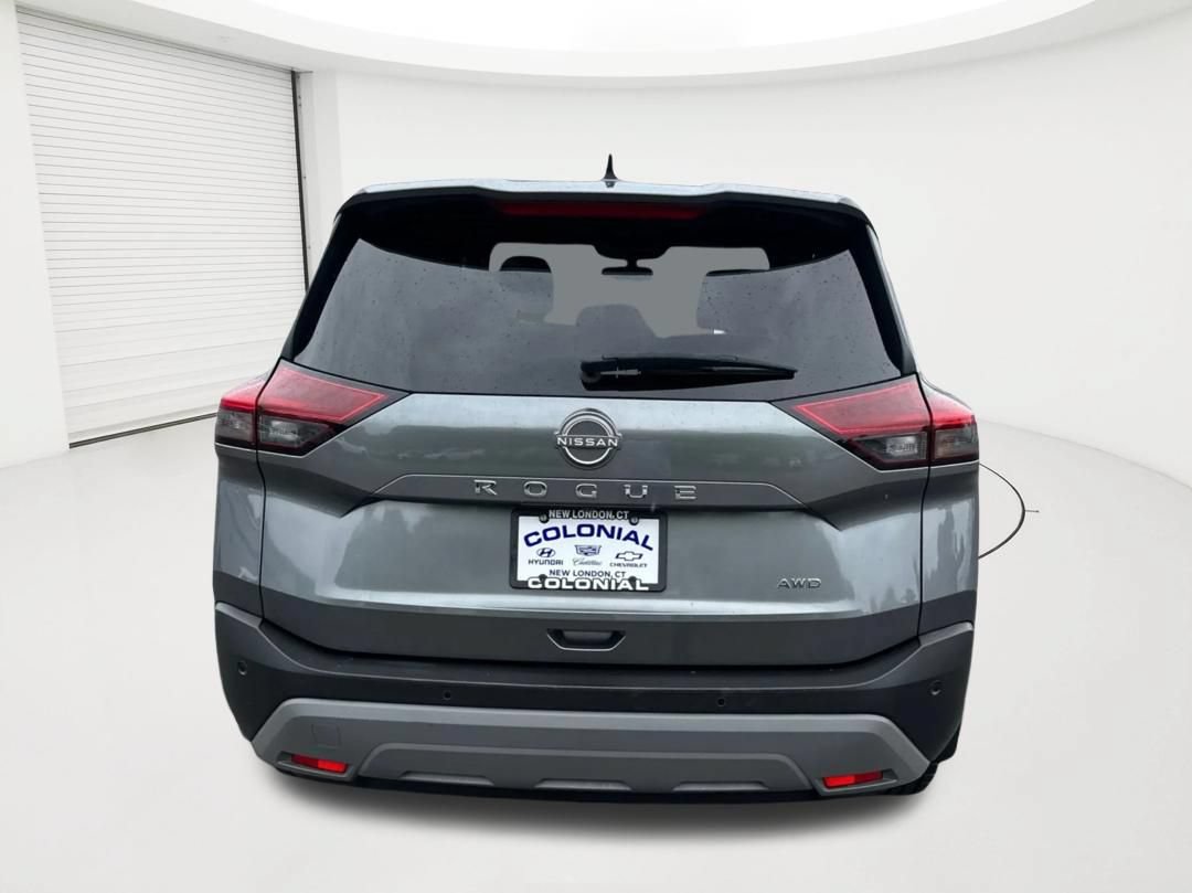 Used 2023 Nissan Rogue S AWD/4WD image 6