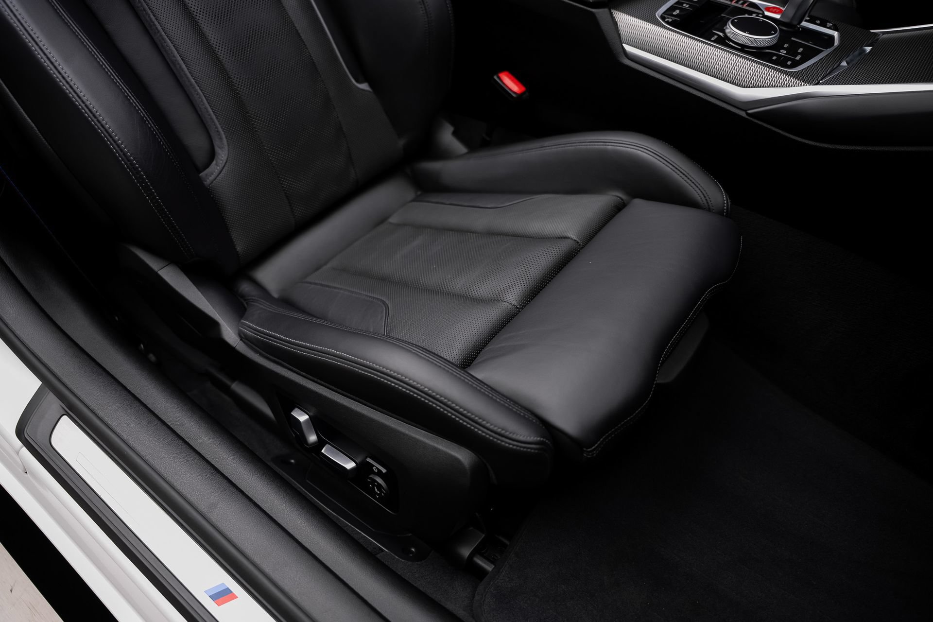 Used 2022 BMW M4 xDrive Competition w/ Parking Assistance Package AWD/4WD image 70