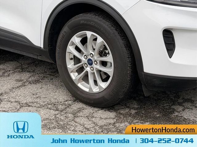 Used 2022 Ford Escape SE w/ Cold Weather Package AWD/4WD image 30