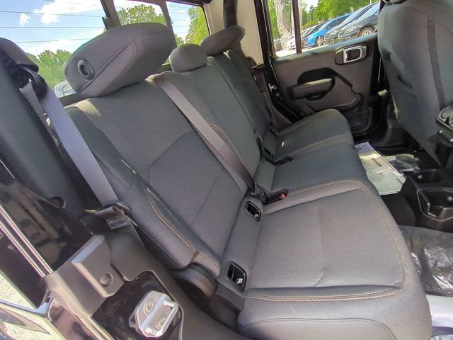 New 2026 Jeep Gladiator Sport AWD/4WD image 31