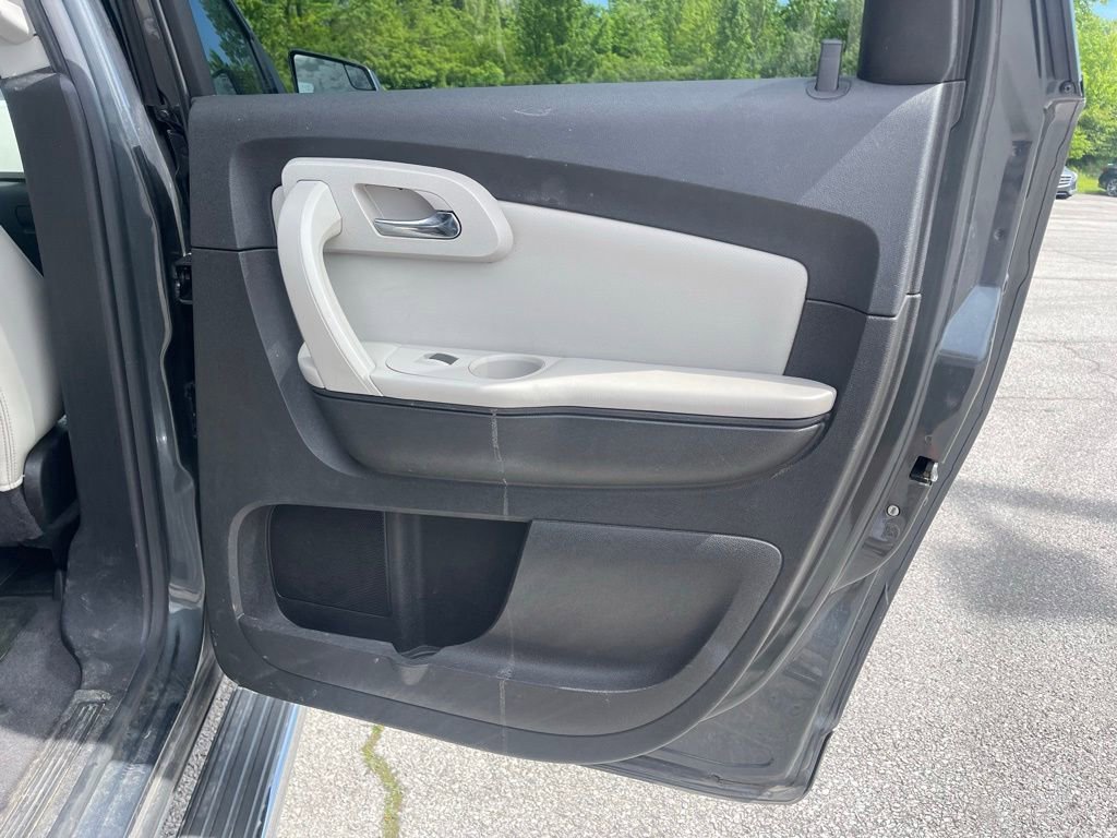 Used 2011 Chevrolet Traverse LTZ w/ LPO, 'HIT The Road' Package FWD image 18