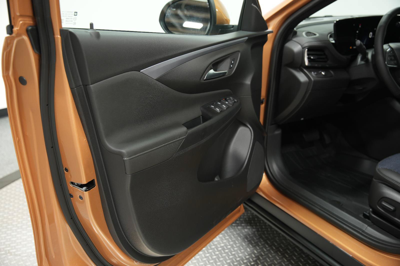 New 2026 Buick Envista Sport Touring w/ Convenience I Package FWD image 23