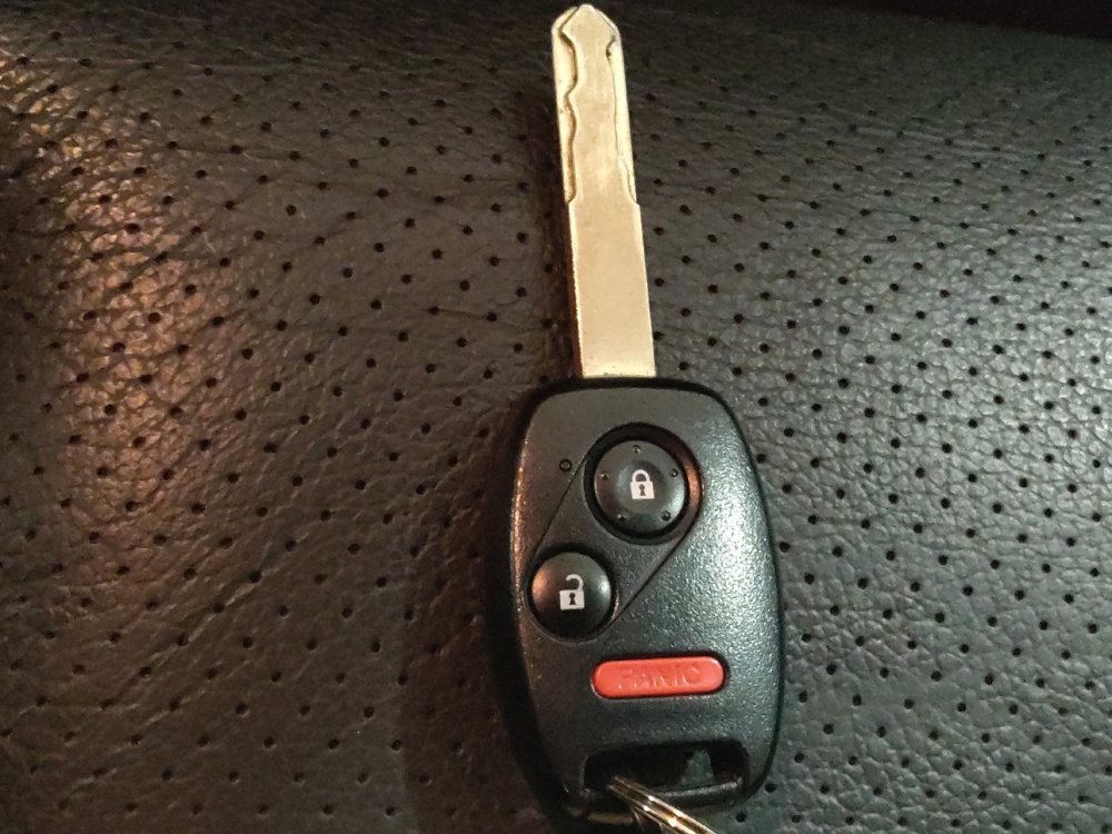 Used 2014 Honda Ridgeline SE image 32