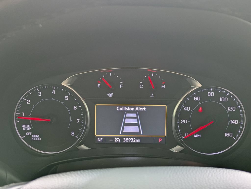 Used 2023 GMC Terrain SLT AWD/4WD image 27