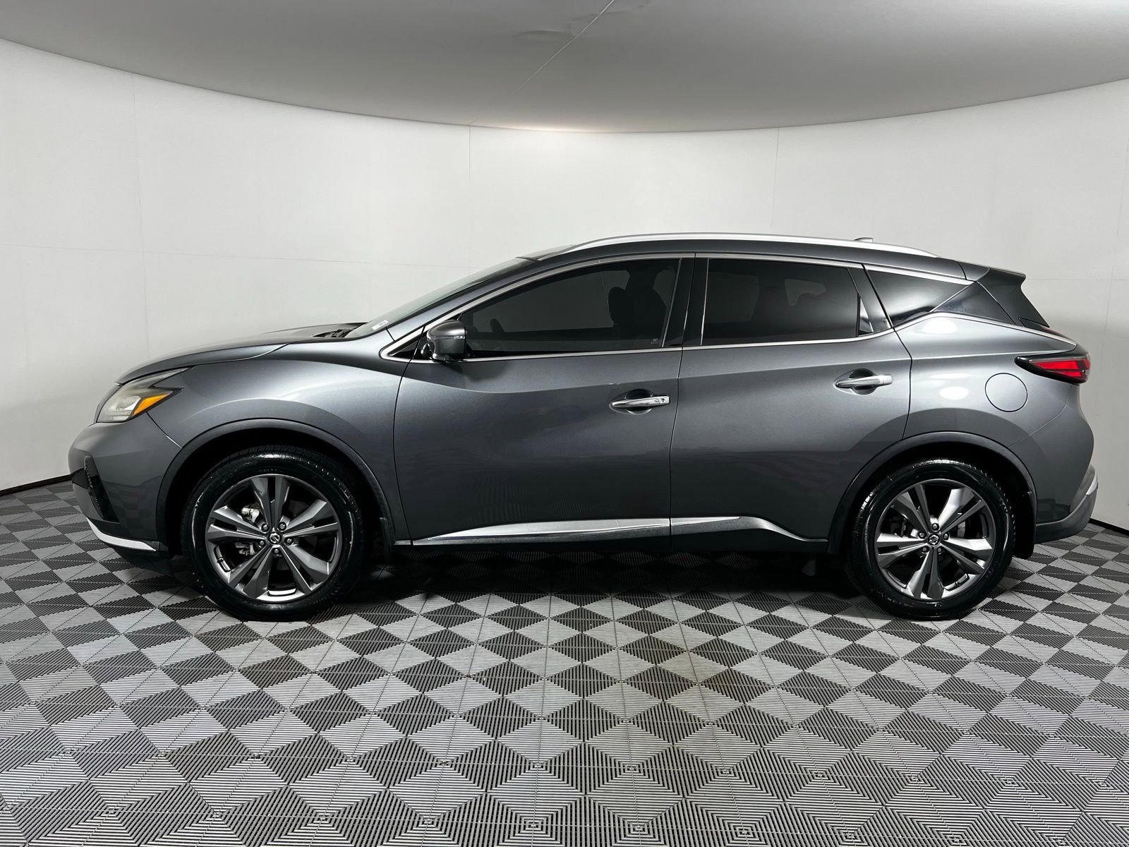 Used 2019 Nissan Murano Platinum w/ Cargo Package image 8
