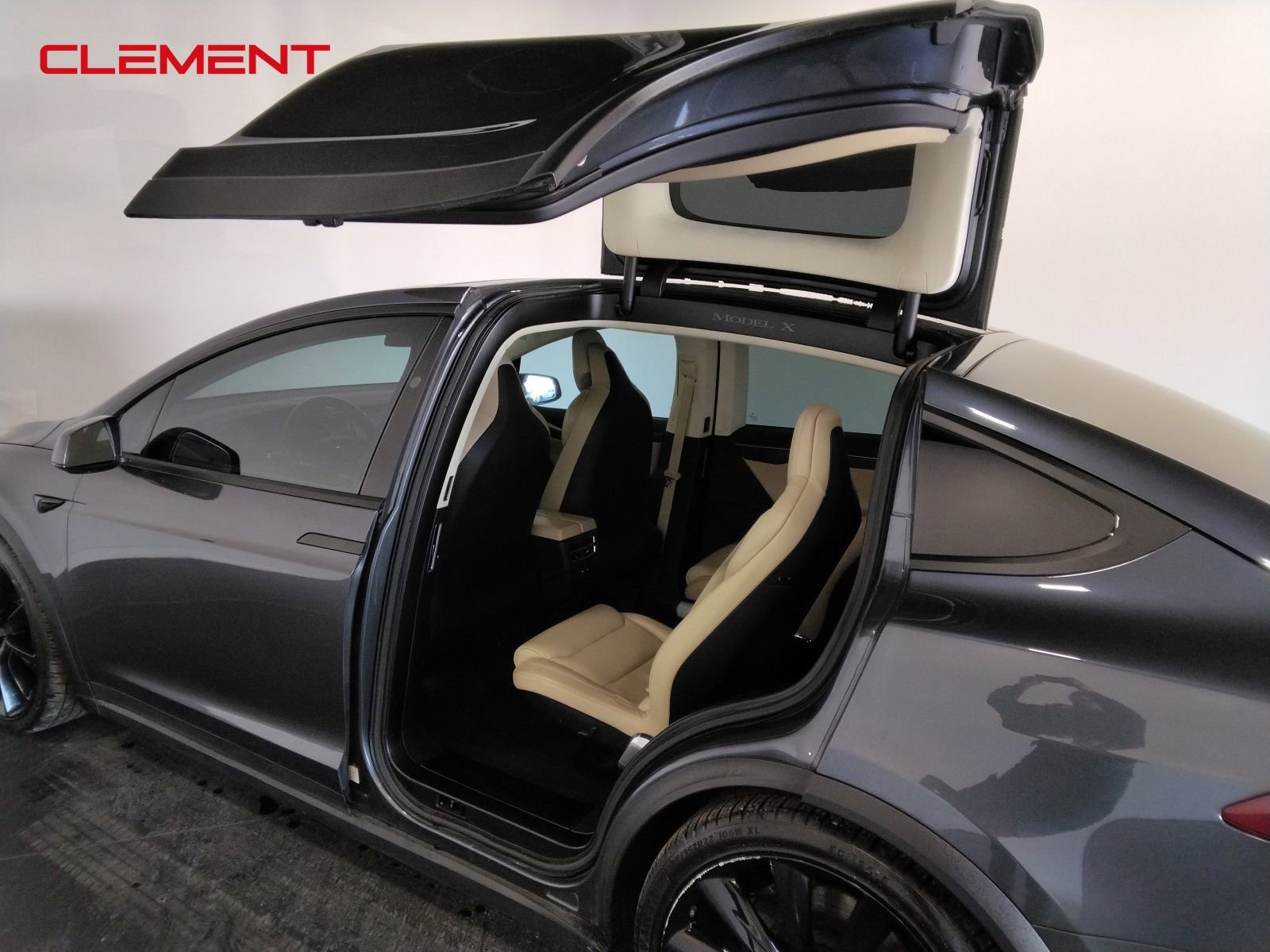 Used 2017 Tesla Model X P100D image 31