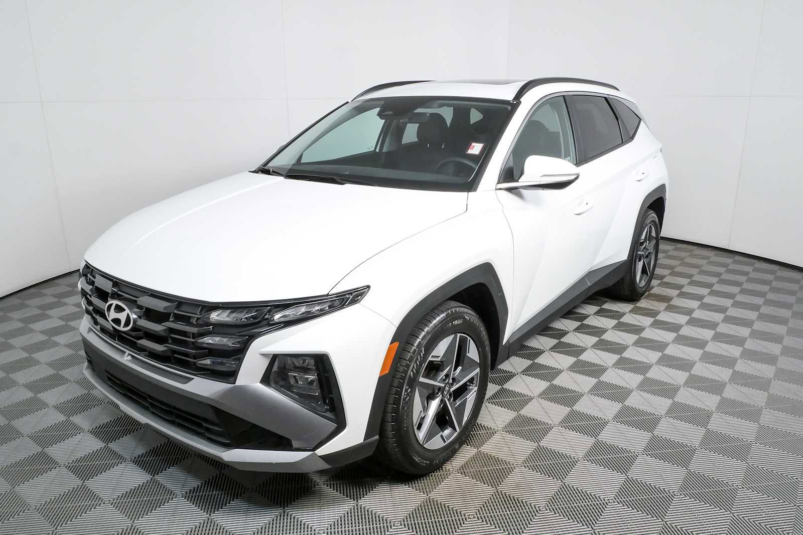 Certified 2025 Hyundai Tucson SEL FWD image 31