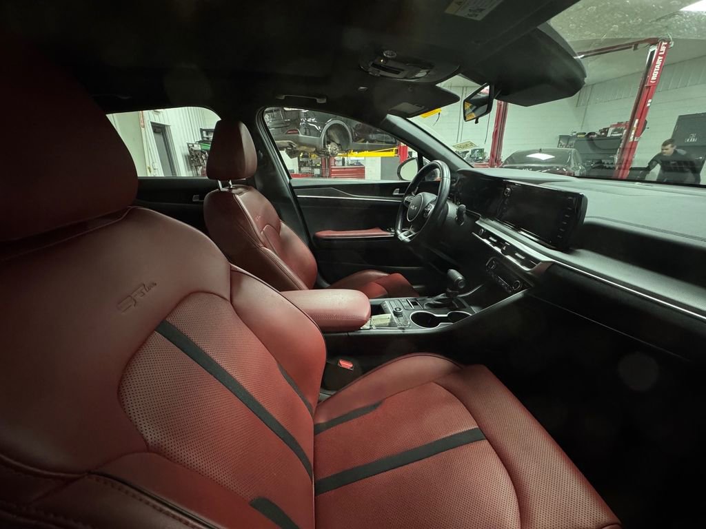 Used 2023 Kia K5 GT-Line image 3