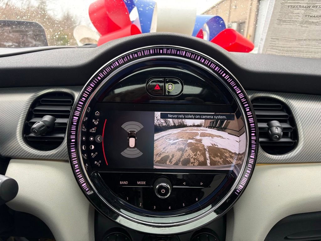 Used 2024 MINI Cooper SE image 44