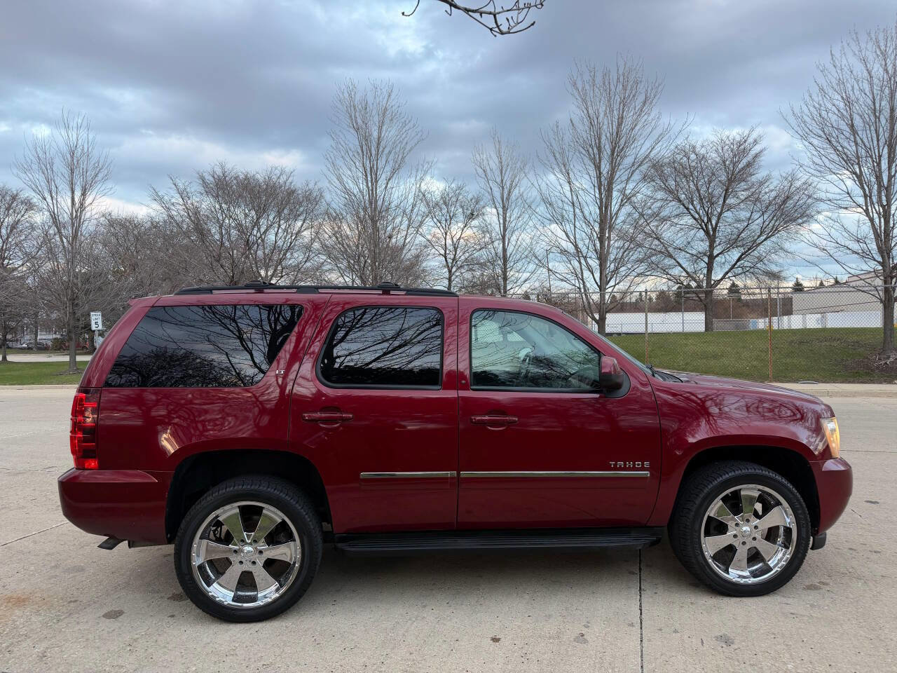 Used 2011 Chevrolet Tahoe LT image 13