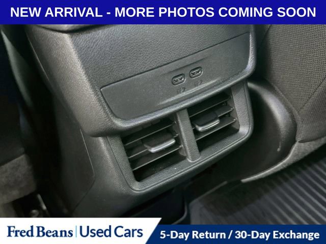 Used 2026 Chevrolet Equinox LT w/ Safety and Technology Package AWD/4WD image 27