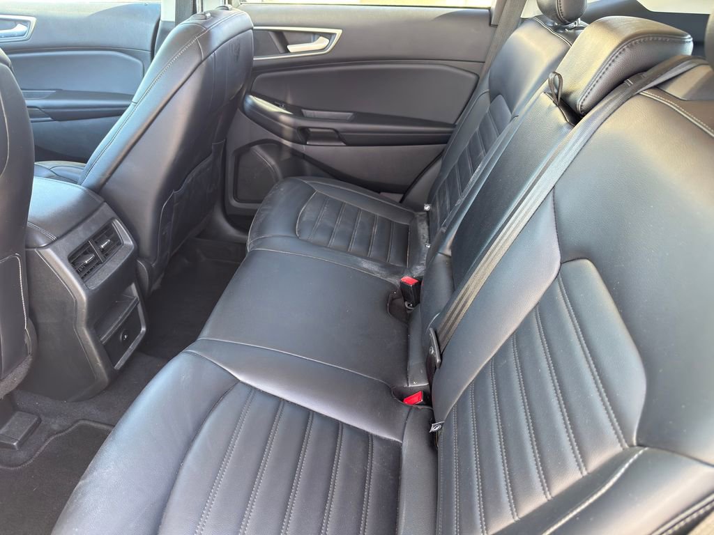 Used 2024 Ford Edge SEL image 22