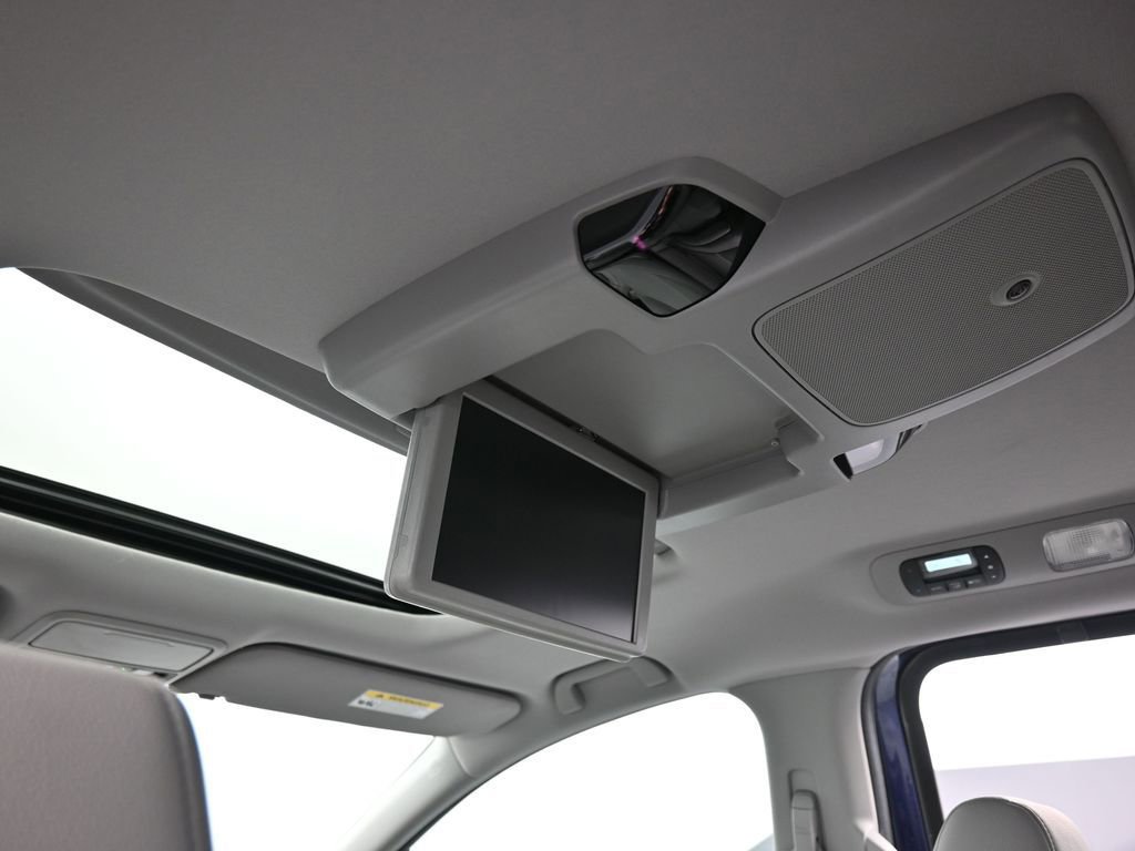 Certified 2024 Honda Odyssey Touring image 43