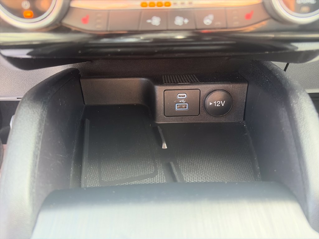 Used 2022 Ford Escape SEL w/ Technology Package FWD image 36