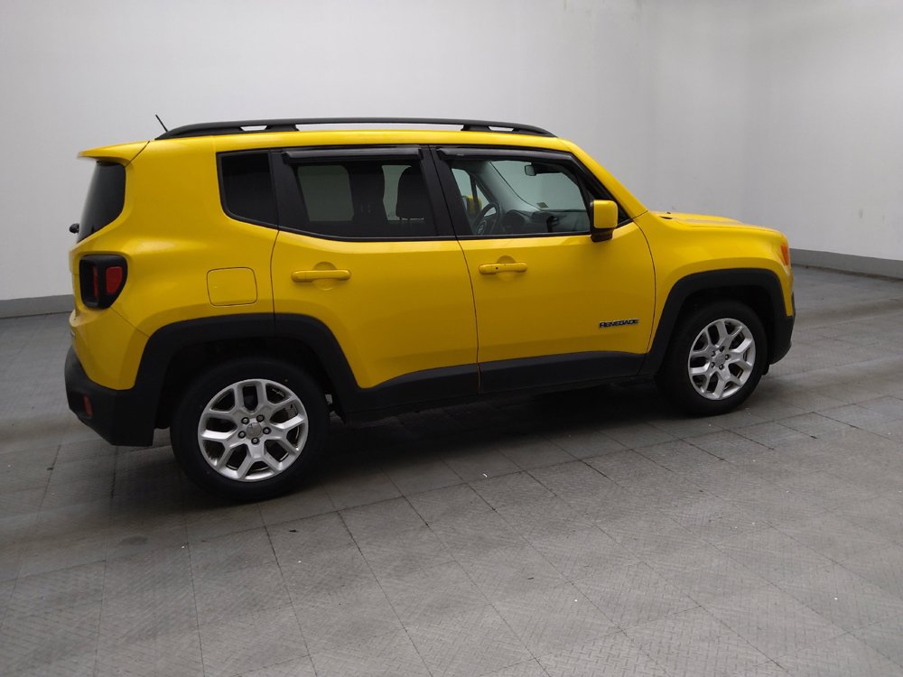 Used 2016 Jeep Renegade Latitude FWD image 10