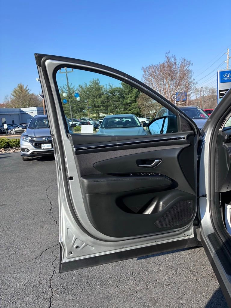 Used 2024 Hyundai Tucson Limited AWD/4WD image 45