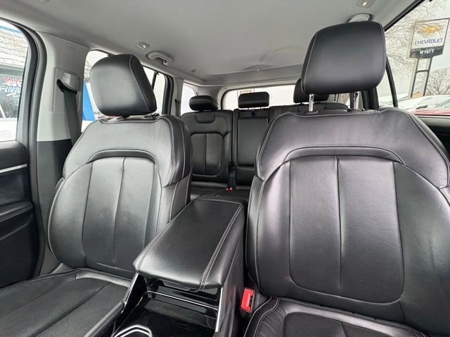 Used 2023 Jeep Grand Cherokee Limited w/ Luxury Tech Group II image 28