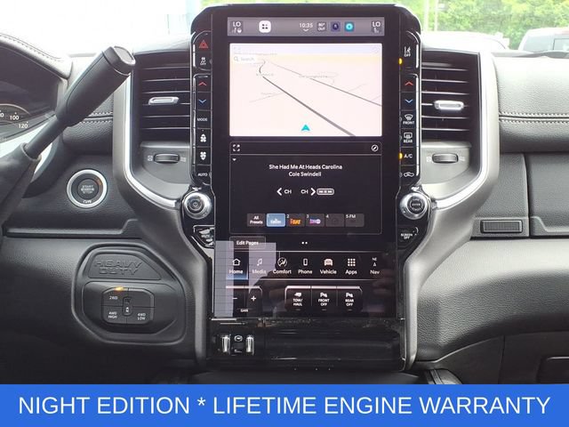 New 2026 RAM 2500 Laramie AWD/4WD image 25