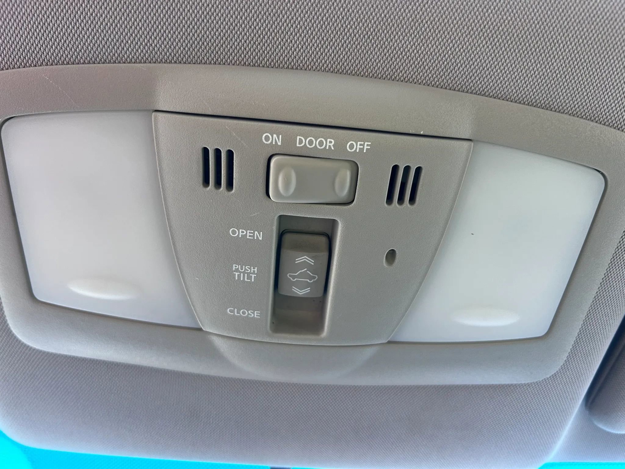 Used 2012 Nissan Maxima 3.5 SV w/ Premium Pkg FWD image 26