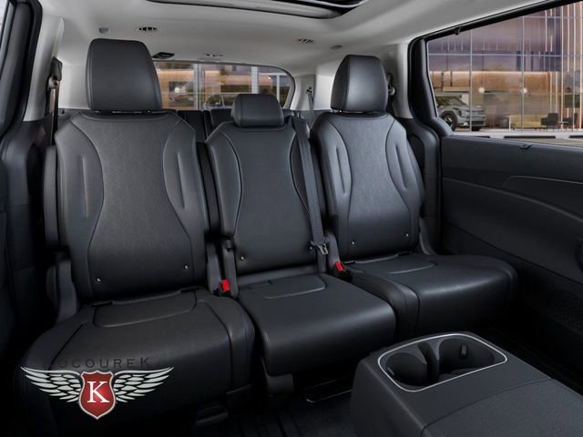 New 2026 Kia Carnival SX image 16