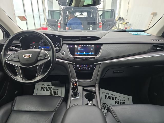 Used 2019 Cadillac XT5 Premium Luxury image 12