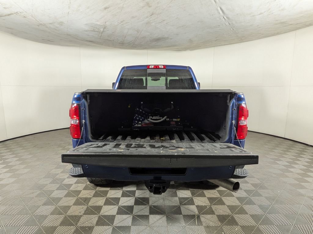 Used 2016 GMC Sierra 2500 SLT w/ Duramax Plus Package image 9