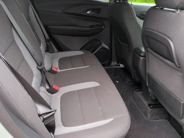 Used 2025 Chevrolet TrailBlazer LS w/ LS Convenience Package FWD image 27