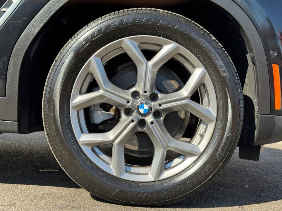 Used 2020 BMW X4 xDrive30i w/ Executive Package image 18