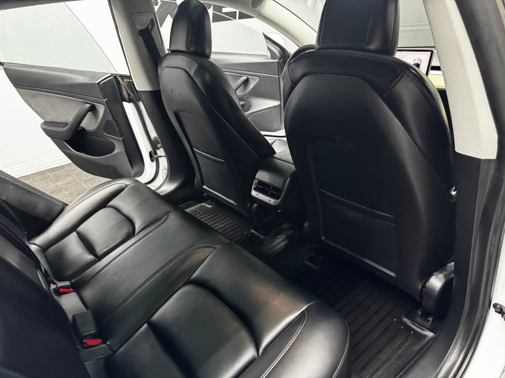 Used 2020 Tesla Model 3 Long Range image 47