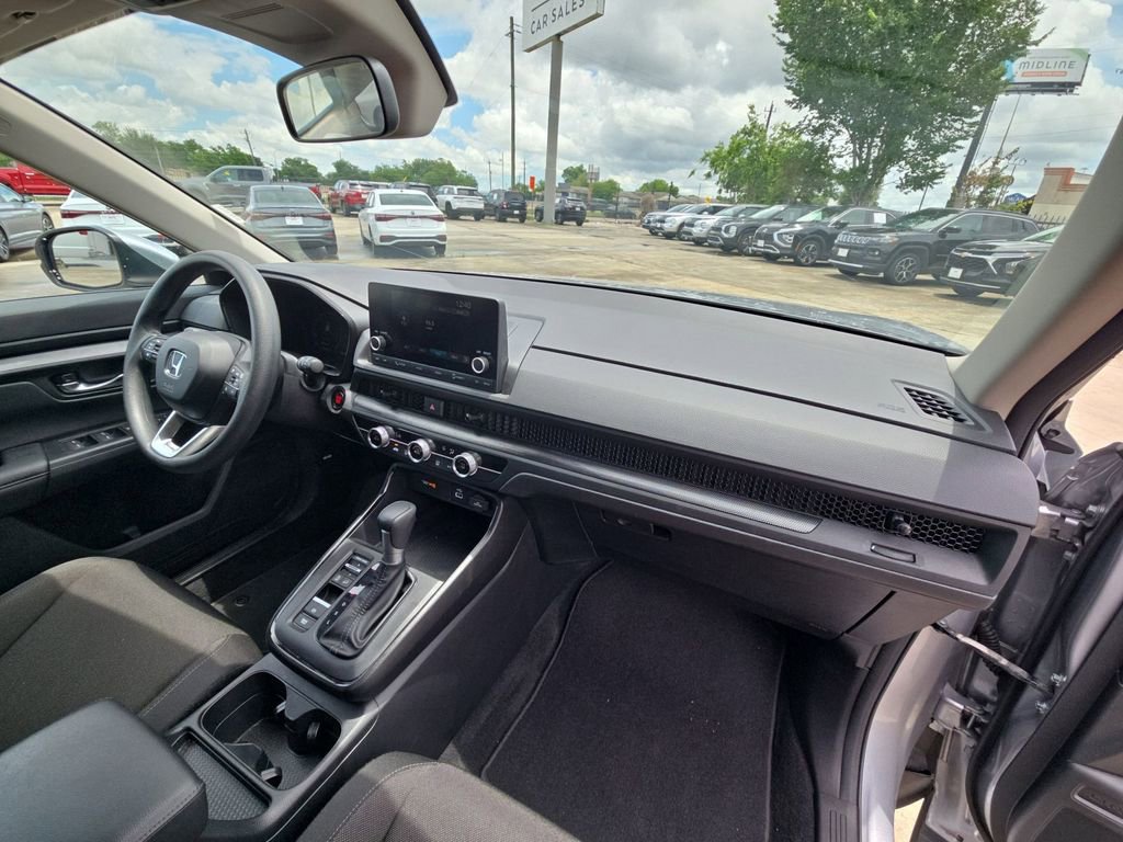 Used 2025 Honda CR-V LX image 30