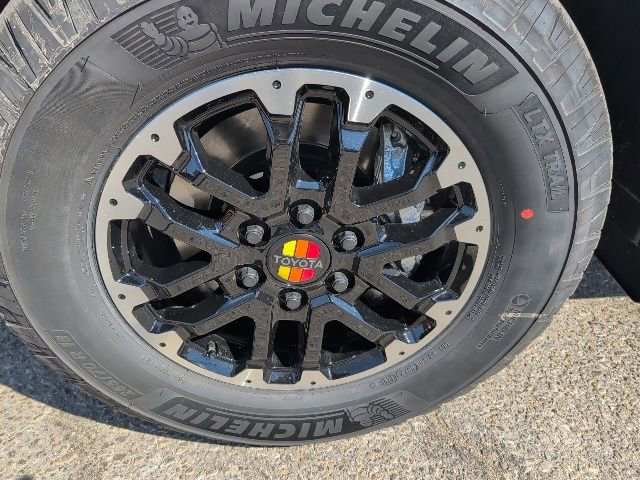 New 2026 Toyota Tundra SR5 image 21