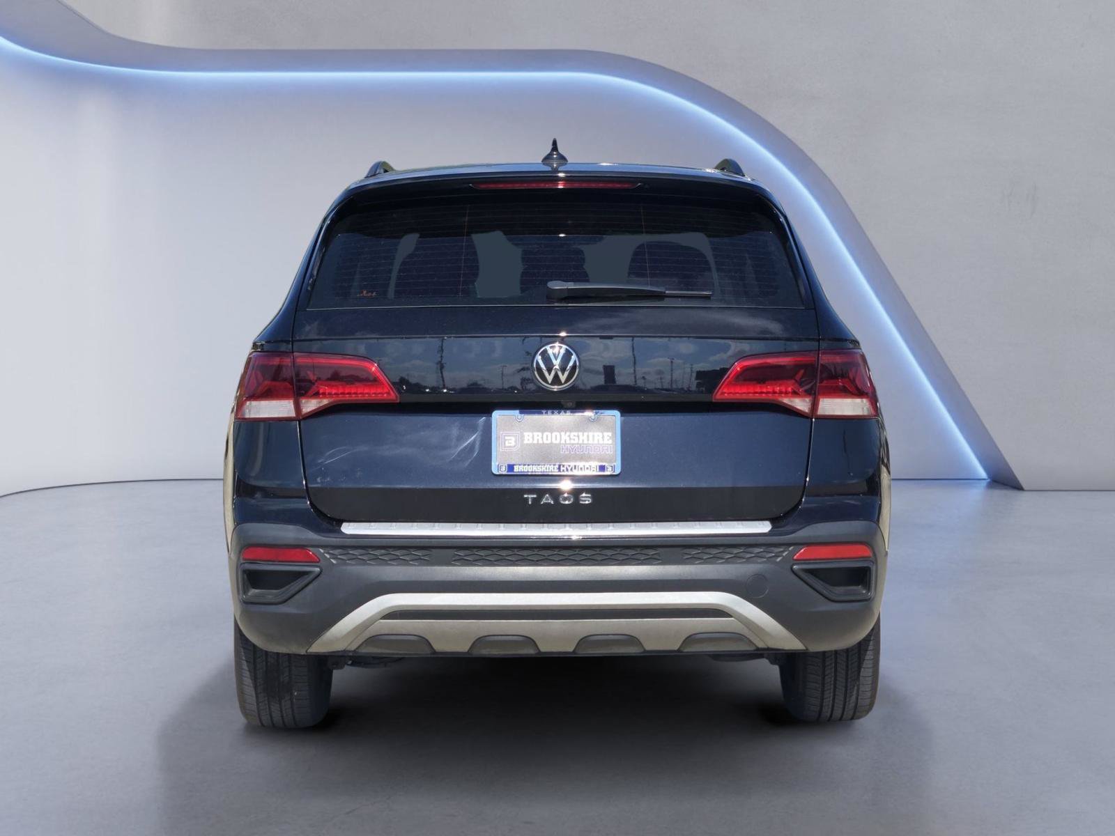 Used 2022 Volkswagen Taos S FWD image 7