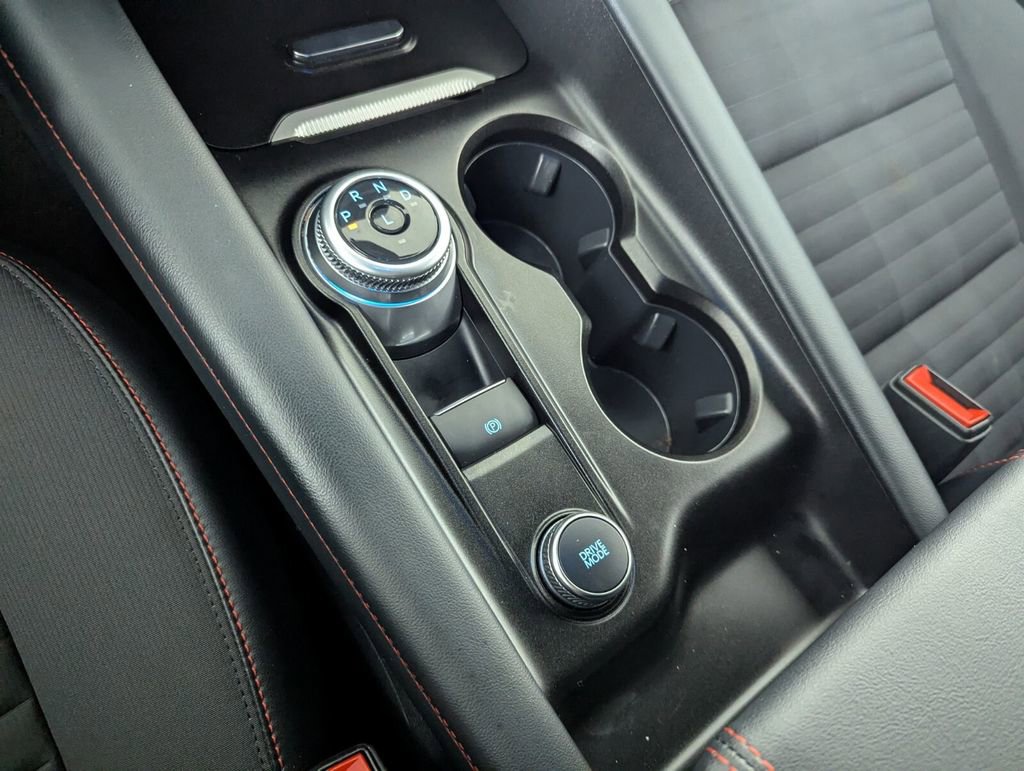 Used 2025 Ford Explorer ST-Line w/ ST-Line Street Pack image 23