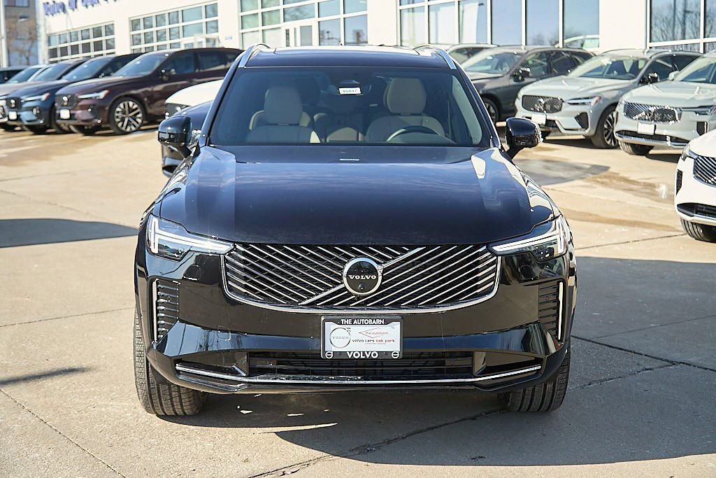 New 2026 Volvo XC90 B6 Plus w/ Protection Package image 5