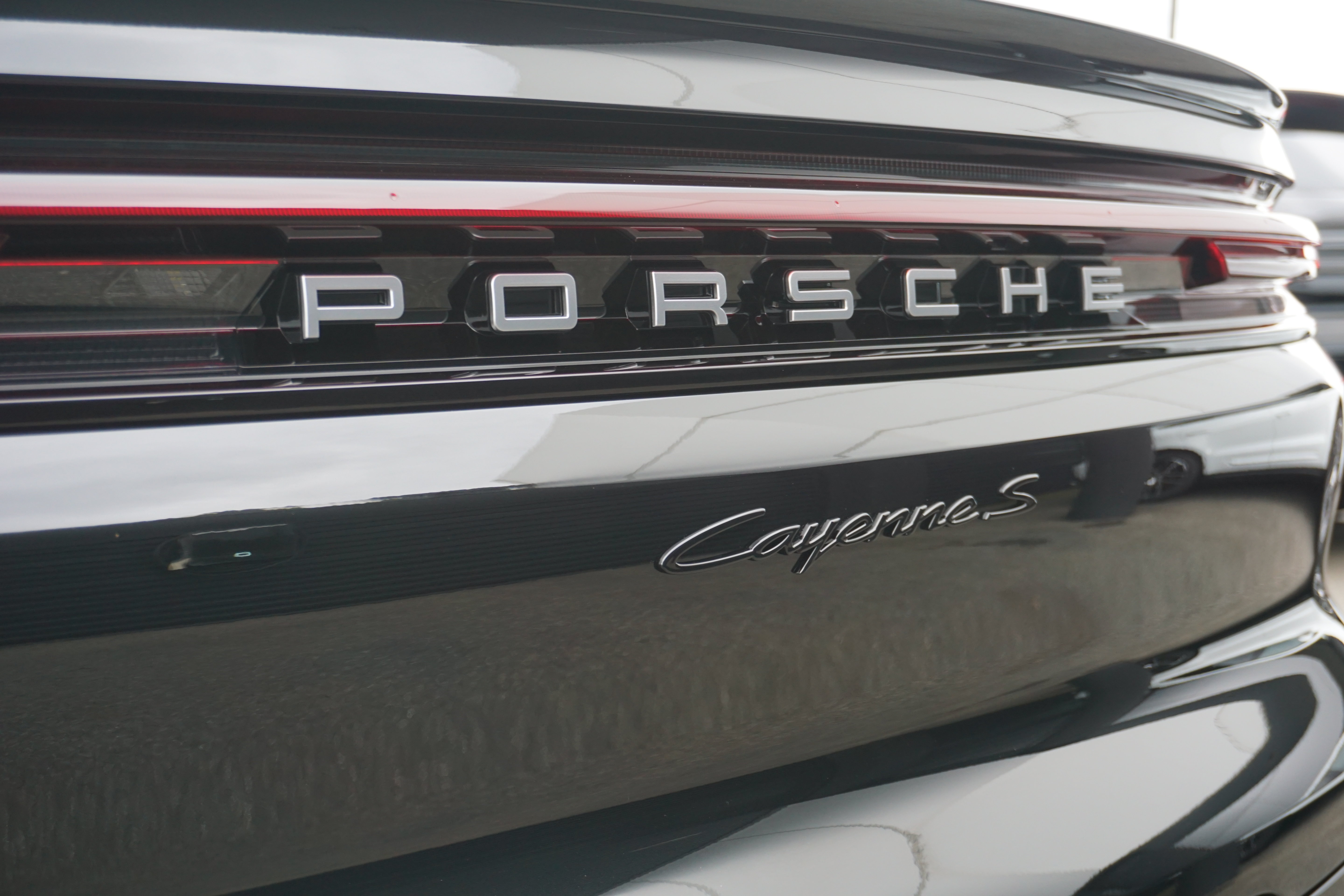 New 2026 Porsche Cayenne S AWD/4WD image 14