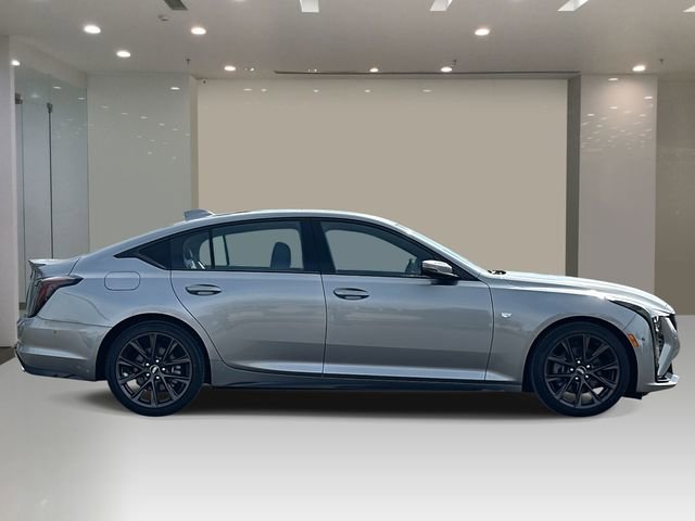 Used 2025 Cadillac CT5 Sport RWD image 5