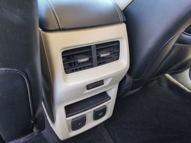 Used 2015 Ford Edge Titanium w/ Equipment Group 301A FWD image 13