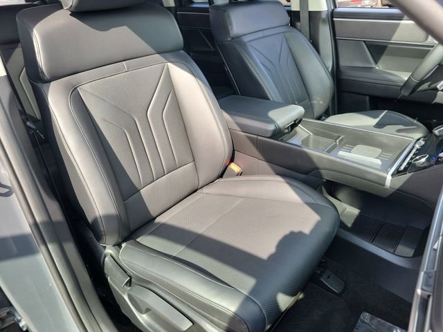 Used 2025 Hyundai Santa Fe SEL image 18