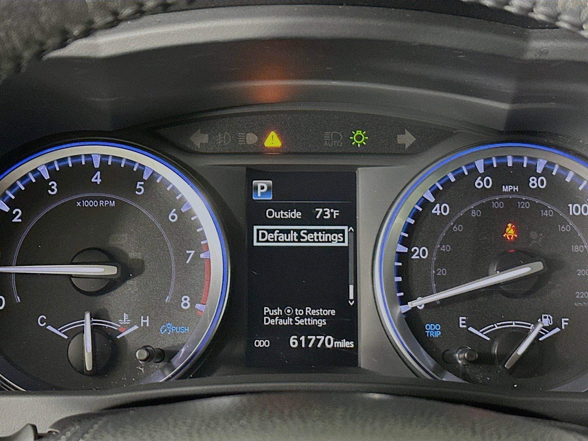 Used 2019 Toyota Highlander XLE FWD image 19