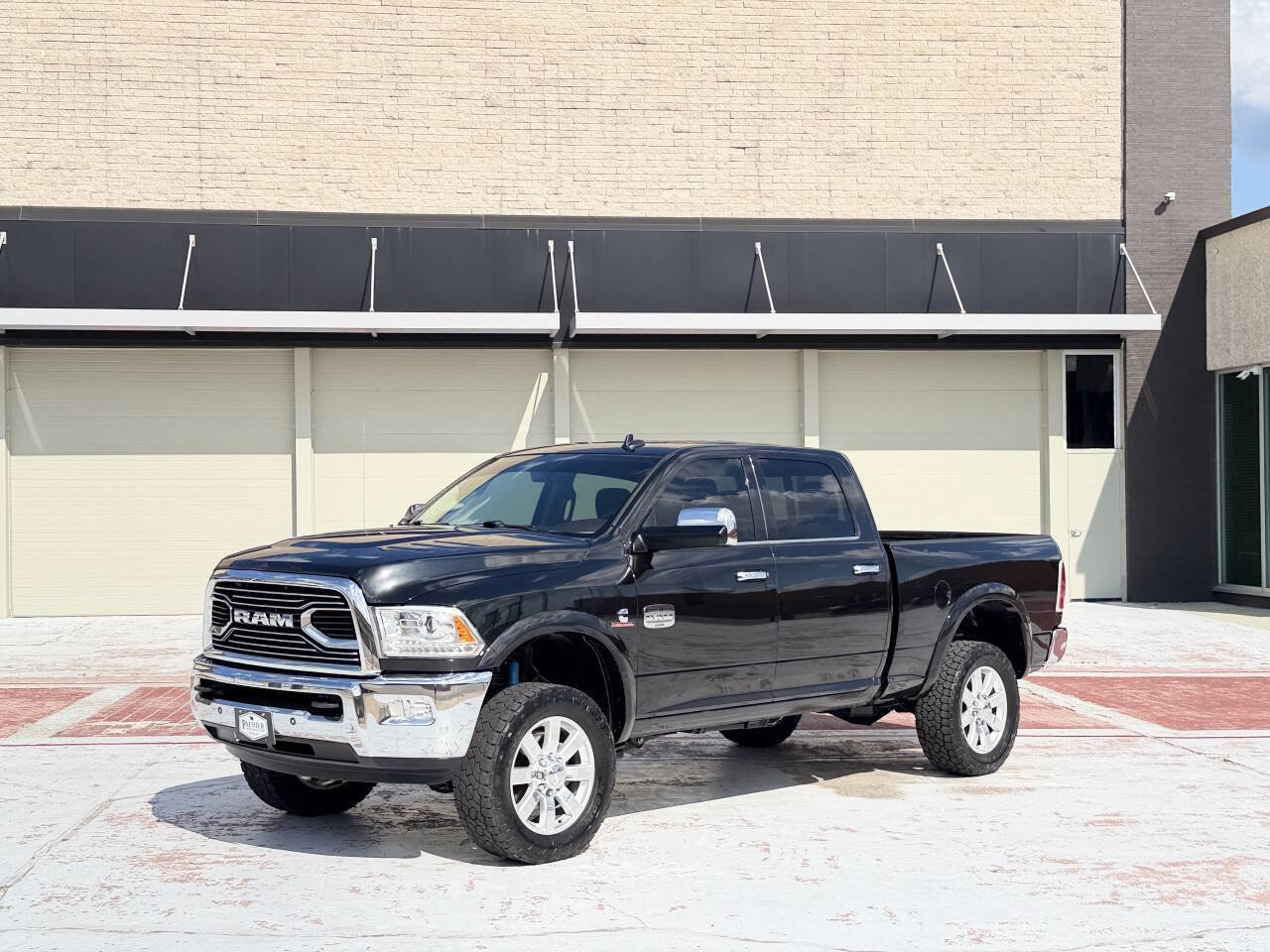 Used 2017 RAM 2500 Longhorn w/ Convenience Group AWD/4WD image 1