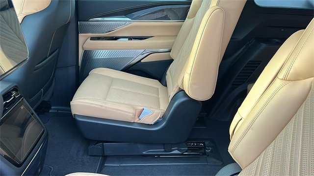 New 2025 Cadillac Escalade IQ Luxury 2 image 18
