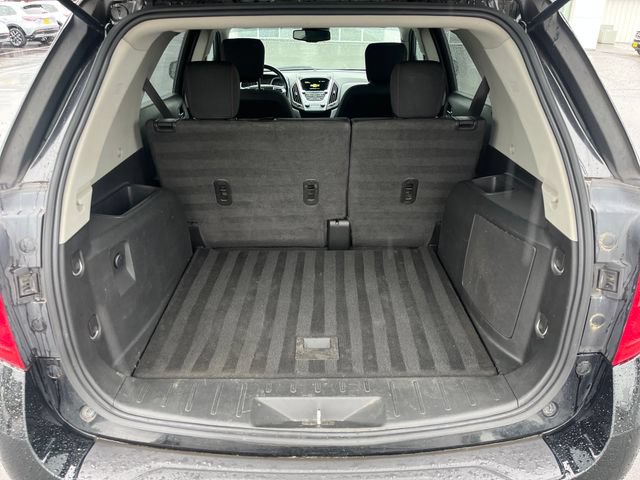 Used 2017 Chevrolet Equinox LT w/ Convenience Package AWD/4WD image 12