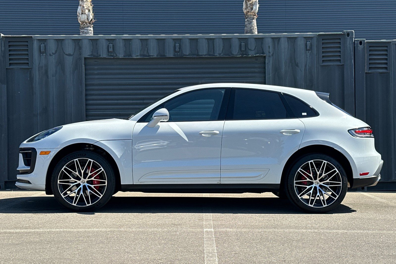 Used 2026 Porsche Macan S AWD/4WD image 2