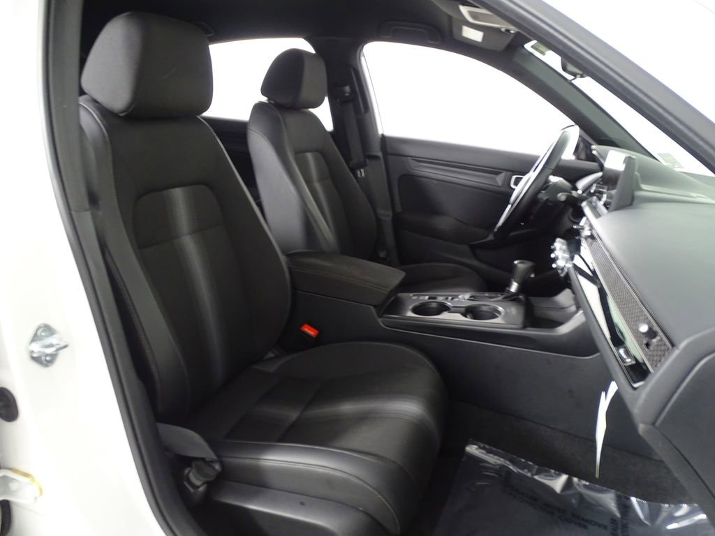 Used 2025 Honda Civic Sport image 13