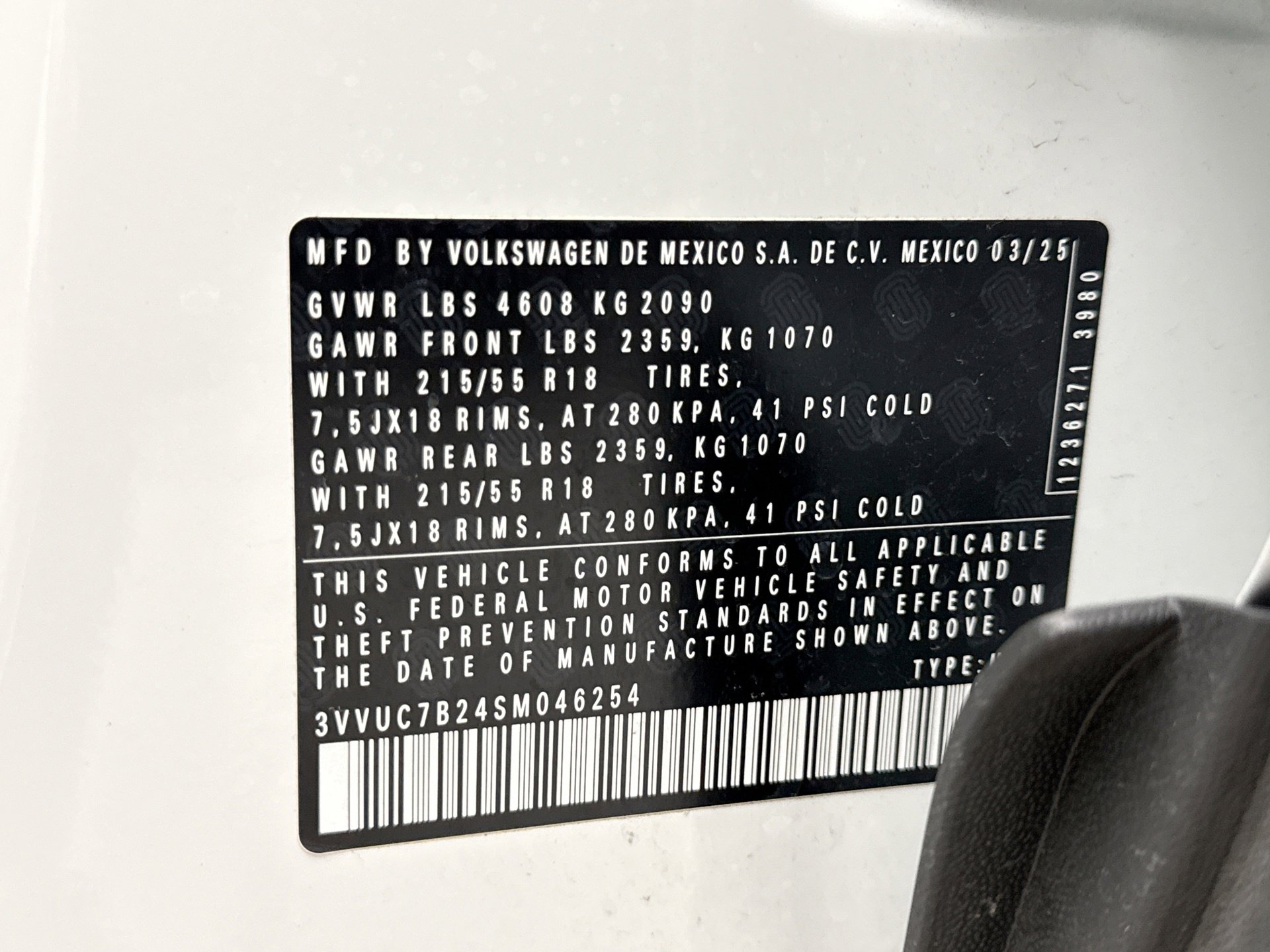 Used 2025 Volkswagen Taos SE image 24